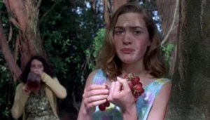 Кейт Уинслет рассказала о своем интимном опыте с девушками в юности