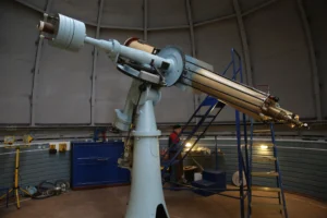 Комета 3I ATLAS: уникальные свойства и тайны межзвездного объекта