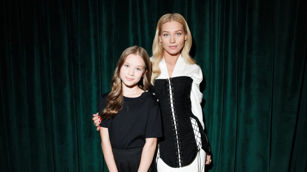 Кристина Асмус показала повзрослевшую дочь от Гарика Харламова