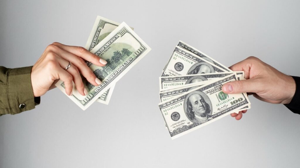 Курс доллара на 31 декабря 2025: как санкции повлияли на валютный рынок