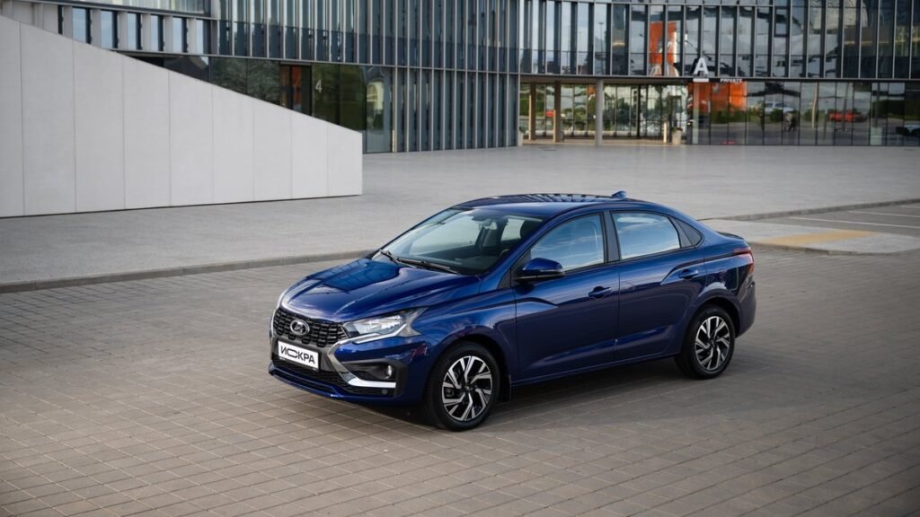Lada Iskra в топ-10 российского рынка: продажи растут