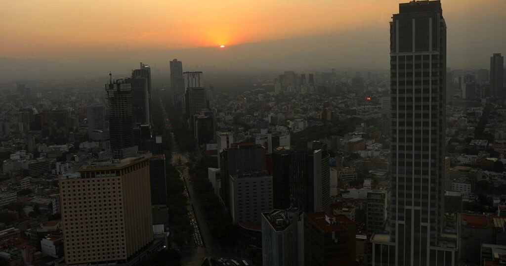 Мексика повышает пошлины на китайские товары до 50%