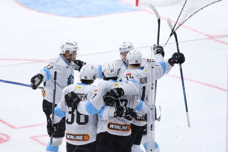 Минское Динамо разгромило московское Динамо со счётом 7:1 в матче КХЛ