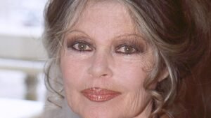 Мирей Матье: Брижит Бардо - самая красивая женщина Франции