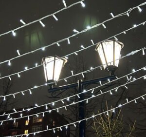 Мошенники обманывают россиян новогодними поздравлениями