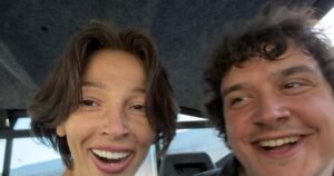 Настя Ивлеева и Филипп Бегак отметили ситцевую свадьбу в Мурманске