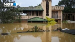 Наводнение на Шри-Ланке: туристы из России заблокированы