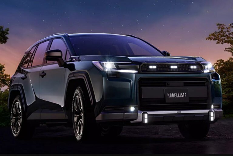 Новая Toyota RAV4 появилась в Японии с тюнинг-наборами