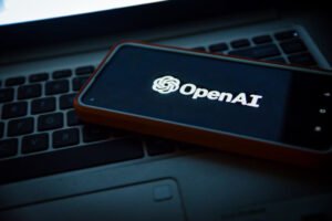OpenAI ввела «красный код»: ChatGPT требует срочного улучшения