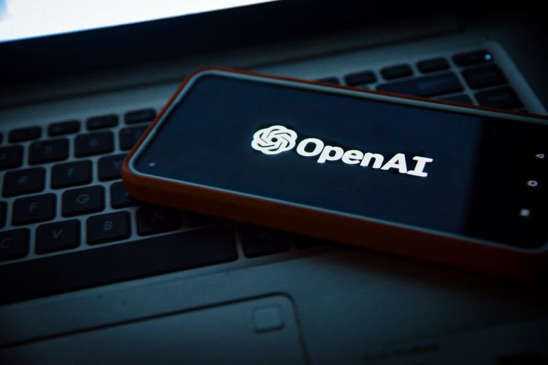 OpenAI ввела «красный код»: ChatGPT требует срочного улучшения