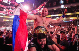 Петр Ян вернул титул чемпиона UFC в легчайшем весе