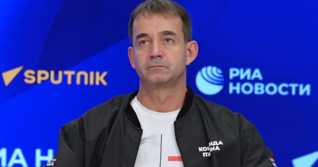 Певцов: Артисты, покинувшие Россию, могут вернуться при условии извинений