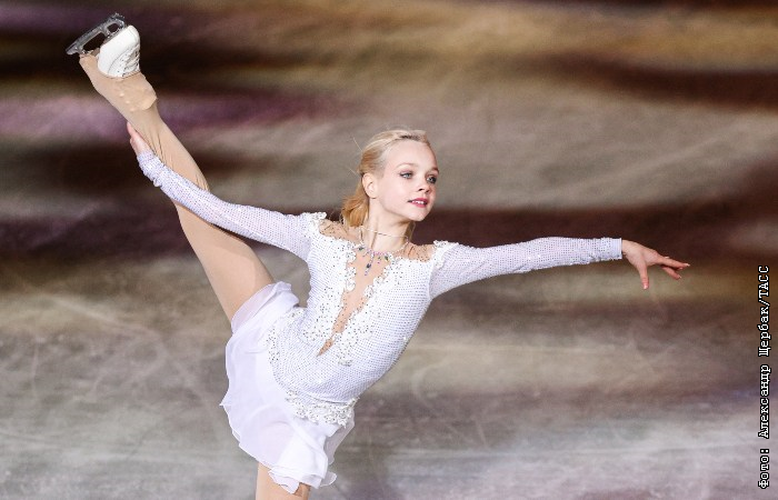 Плющенко завершил работу с фигуристкой Костылевой