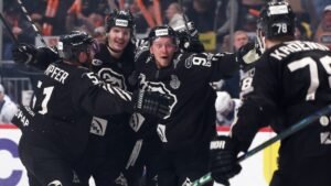 Плющев: «Трактор» одержит уверенную победу над «Ладой»