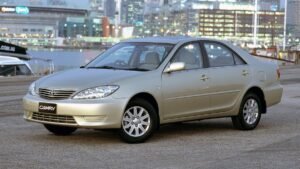 Почти новая Toyota Camry XV30: 22 года в гараже и продажа в РФ
