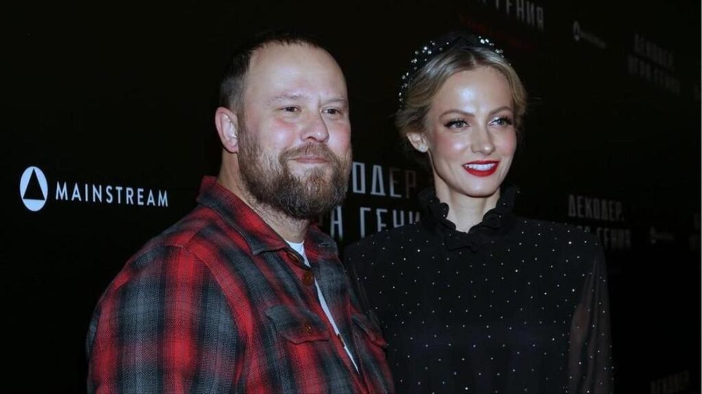 Полина Максимова о відносинах з Кириллом Плетневым: «Дистанция между нами»