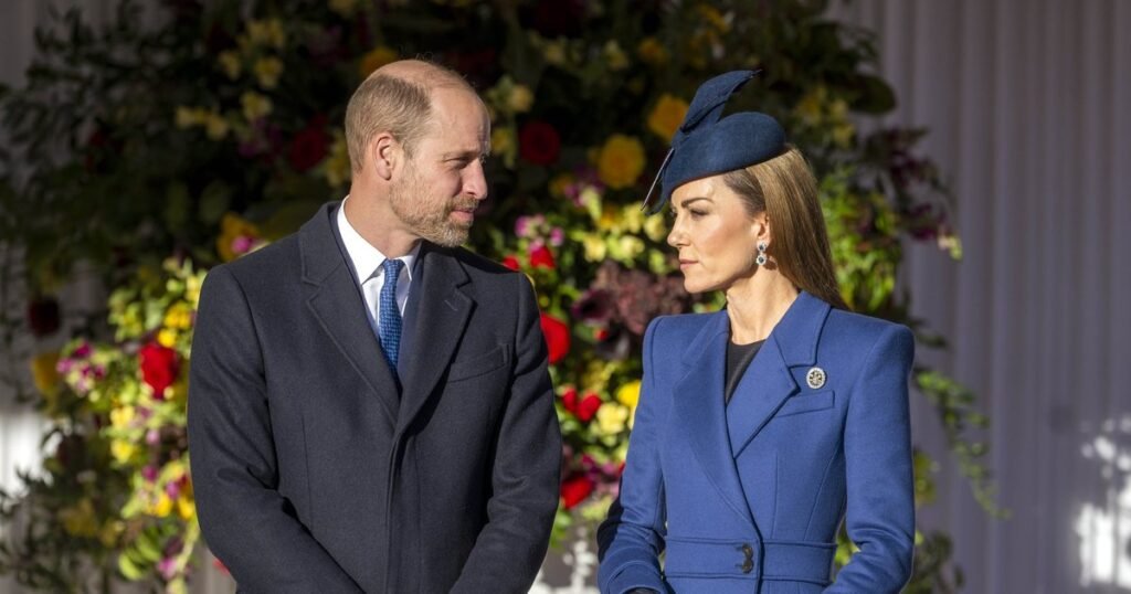 Принц Уильям и Кейт Миддлтон опубликовали рождественскую открытку