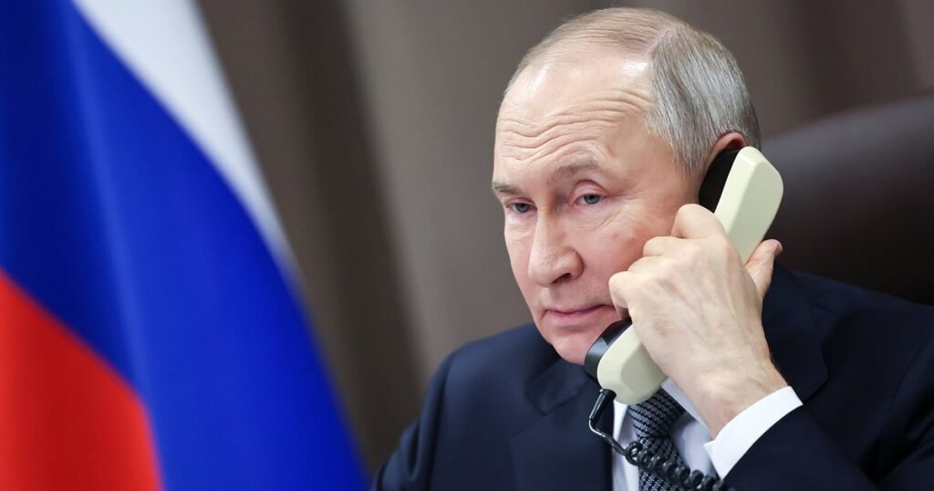 Путин поздравил энергетиков с профессиональным праздником