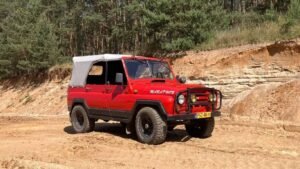 Редкий УАЗ с французским дизелем продают в Германии за 1,5 млн рублей