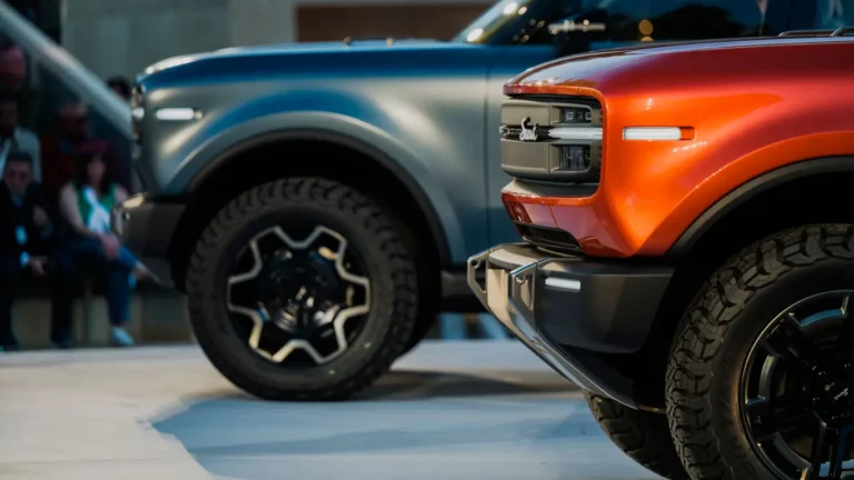 Scout меняет курс: электрокары с бензиновым генератором