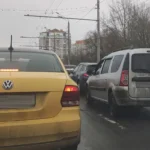 Секреты выживания вашего авто в пробках: советы эксперта