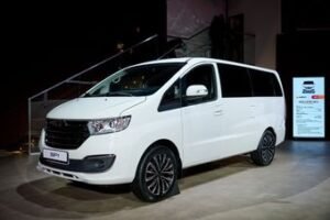 Sollers представил семейный вэн с мотором от Москвича