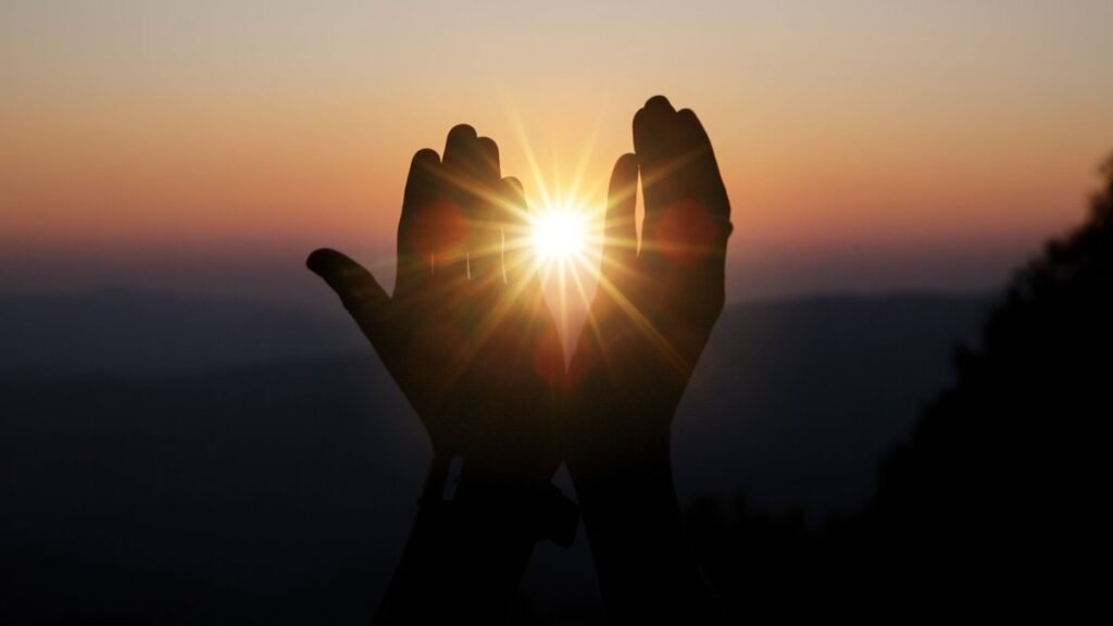 Солнечные пятна угрожают астероиду 3I/ATLAS: наука против конспирологии