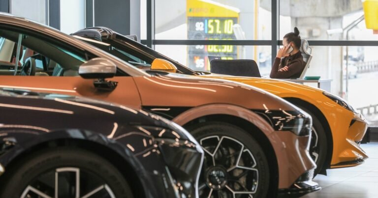 Средняя цена авто из КНР в России достигла двухлетнего минимума