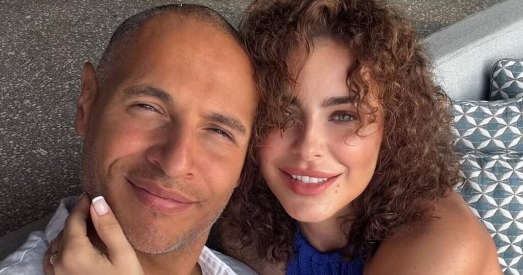 Супруг Ани Лорак Исаак Виджраку хочет дом в Испании