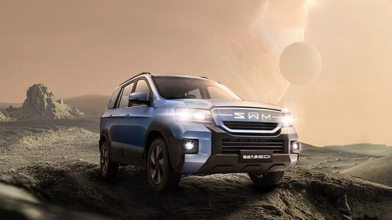SWM привезет в Россию две новые модели: детали производства