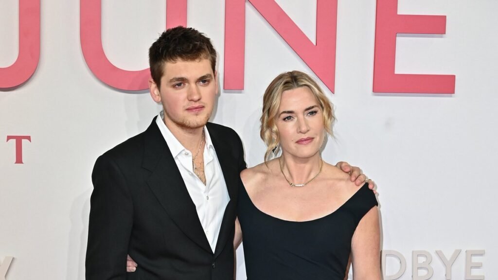 Сына Кейт Уинслет сравнили с молодым ДиКаприо на премьере фильма