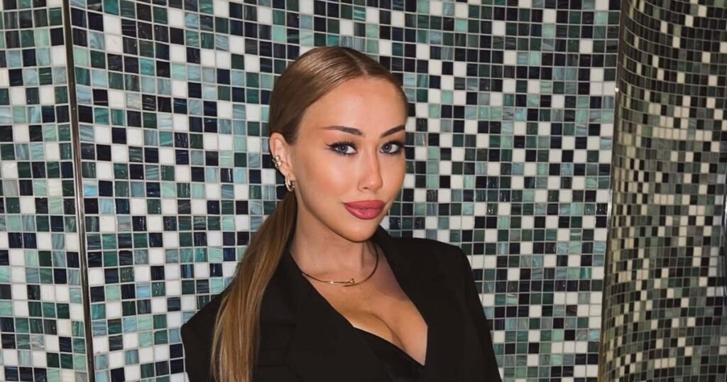 Таисия Маслякова показала роскошный образ с сумкой Birkin