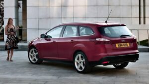 Топ-3 универсалов до 1,5 млн рублей: альтернатива Lada