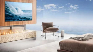 Топовый телевизор для спальни: 144-герцовый экран и суперудобная ОС