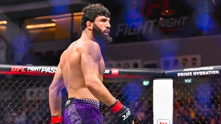 Царукян и Шара Буллет готовы к реваншу после ничьей в грэпплинге