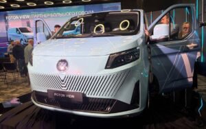 В России начались продажи фургона Foton View: известны цены