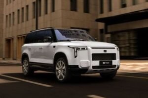 В России стартуют продажи люксовых внедорожников Rox с новыми характеристиками