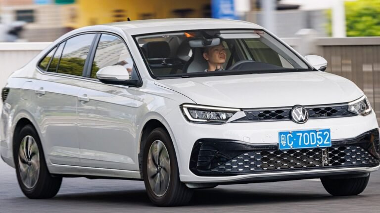 В Россию привезли бюджетный Volkswagen Lavida XR