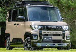 В Россию привезли полноприводный Mitsubishi Delica Mini