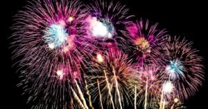 Запуск фейерверков в доме: штрафы и уголовная ответственность