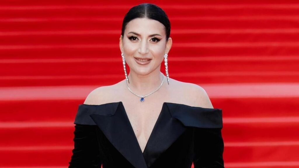 Жасмин: «Если бы невестка сказала сыну — я еще не работаю, ты мне должен платить, я бы рухнула»