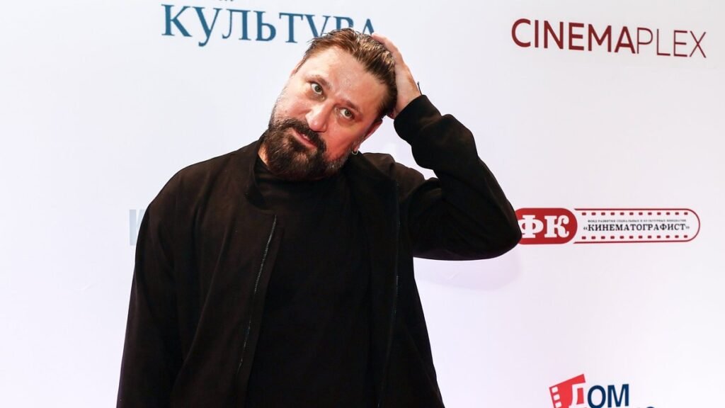 Жена Виктора Логинова обвинила его в насилии и объявила о разводе