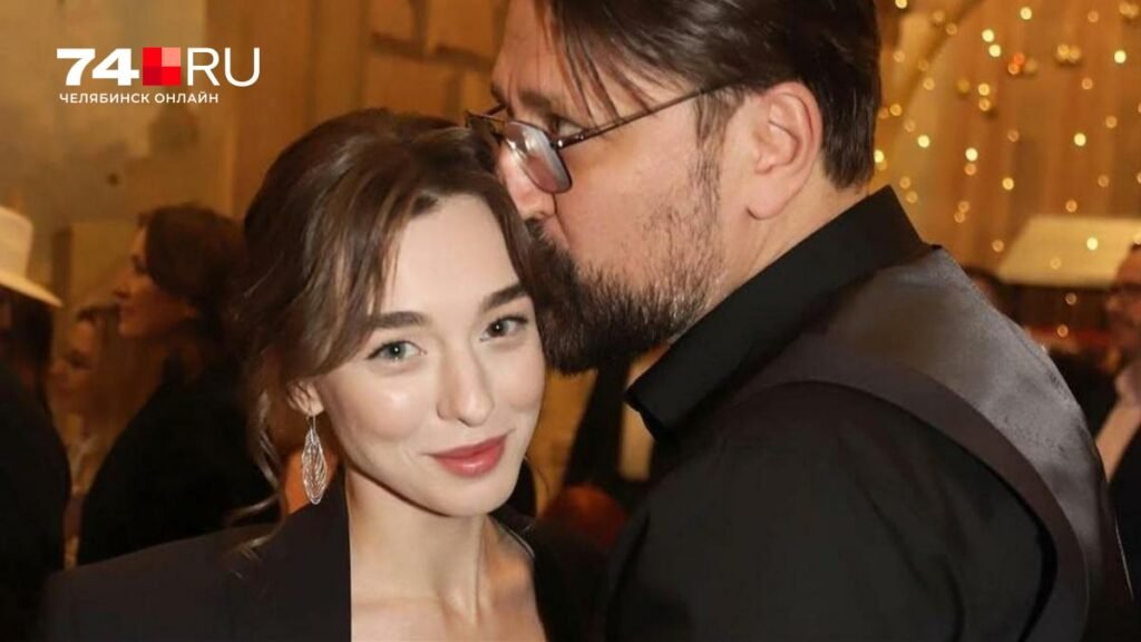 Жена Виктора Логинова подала на развод и заявила о насилии