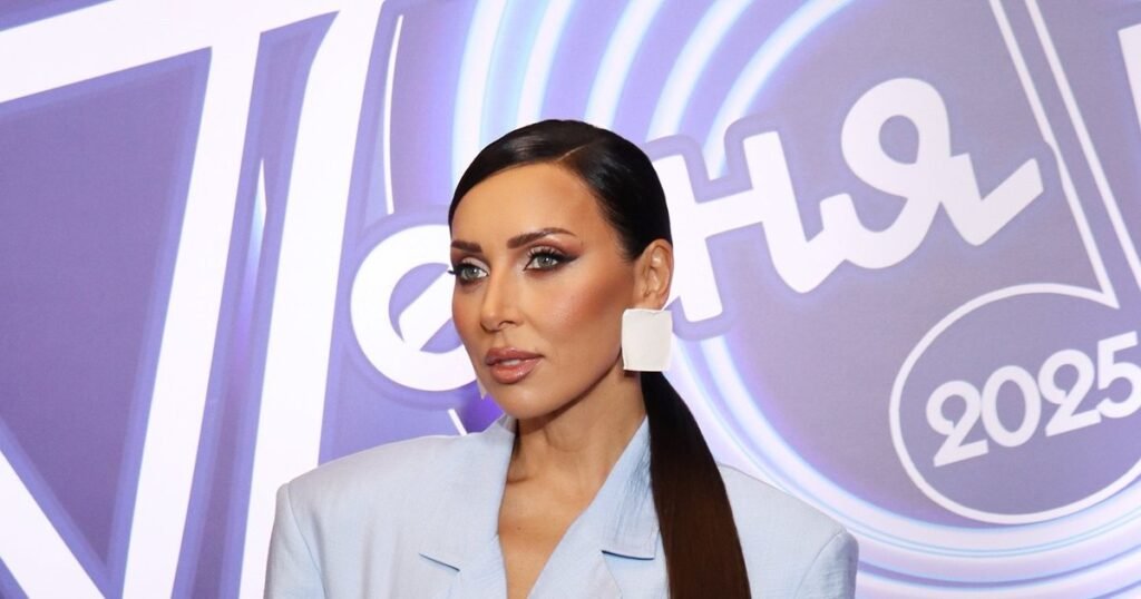 Звезды на фестивале «Песня года»: Алсу, Люся Чеботина и другие