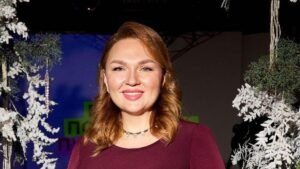 Звезды на премьере шоу «Суперпозиция - StarHit»: Согдиана, Валерия и Ангарская блистают на красной дорожке