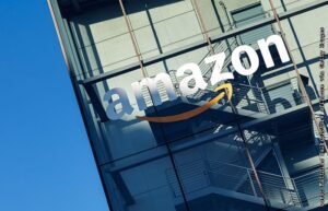Amazon анонсирует массовые увольнения сотрудников