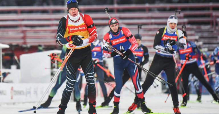 Белорусские биатлонисты Никита Лобастов и Ирина Шаклеина - пятые в сингл-миксте на чемпионате России