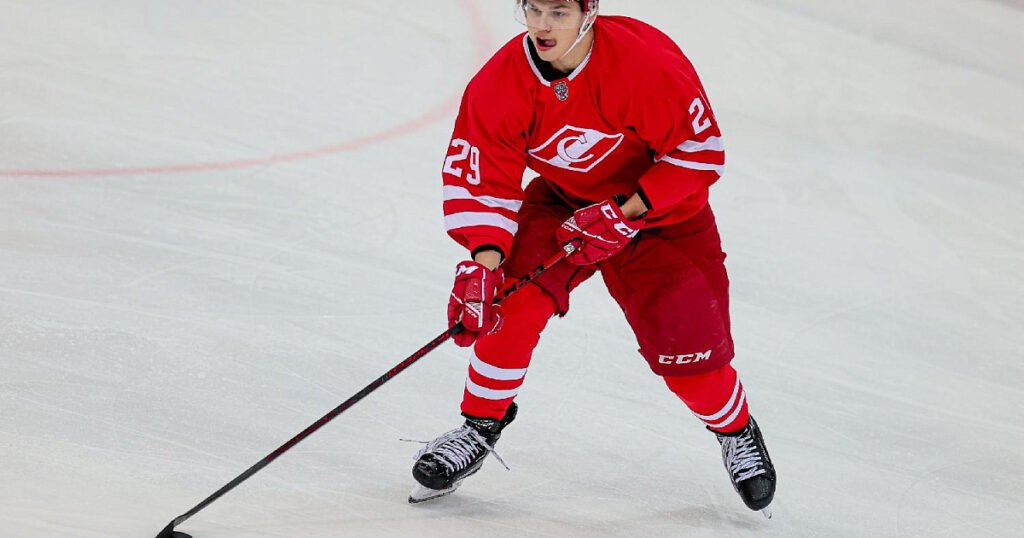 Белорусский форвард Егор Чезганов перешел в «Спартак»