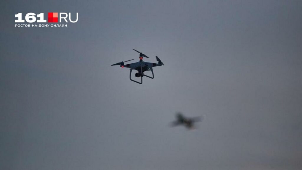 Беспилотники атаковали город и три района Ростовской области: повреждены дома