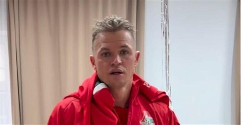 Дмитрий Тарасов стал объектом насмешек в Сети из-за своего внешнего вида